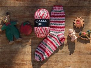 Atelier Zitron Sockenwolle Trekking (XXL) 4-fach Color Weihnachtsmuster 752