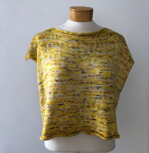 Gestricktes Shirt Sophie aus der von Franziska Uhl handgefärbten Fine Merino - Modell Sadiye - Glücksbringer – Bild 2