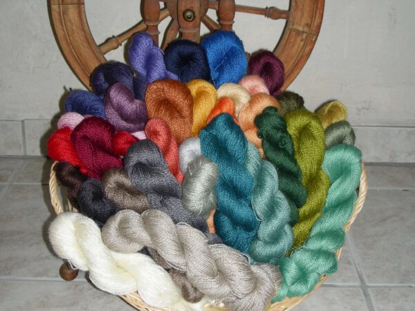 Mohair by Canard 2-Fädiges Kidmohair - Double kid mohair, Mohair & Merinowolle, 2013 Granatapfel – Bild 4