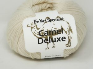 The Yarn Specialist Camel Deluxe 01 Ecrú