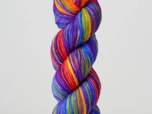 Handgefärbte selbststreifende Merinowolle von Urth Yarns Uneek Fingering Harmonie