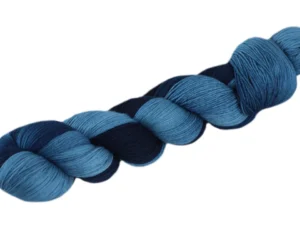 Pure_Admiral-in-den-Wolken