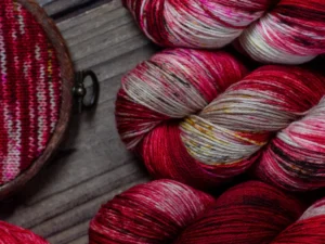 das Mondschaf Hydra handgefärbte Merino-Schurwolle - Gilead