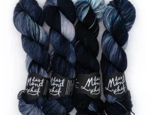das Mondschaf Hydra handgefärbte Merino-Schurwolle - Night King