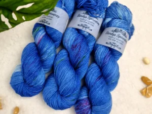 Stardys Spinnerey Merino Silk Sock Handgefärbte Sockenwolle mit Merino und Seide 511 Casa Batllo